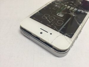 iPhone５sガラス液晶修理前２