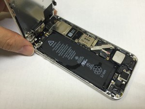 iPhone５s水没修理